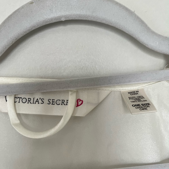 WHITE LACE ROBE - NO ROPE BELT - Picture 4 of 5